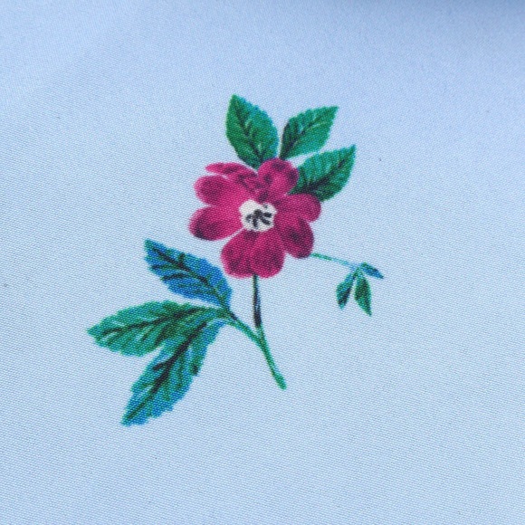 NEW Mommy and Me Blue Floral Top - Picture 5 of 8